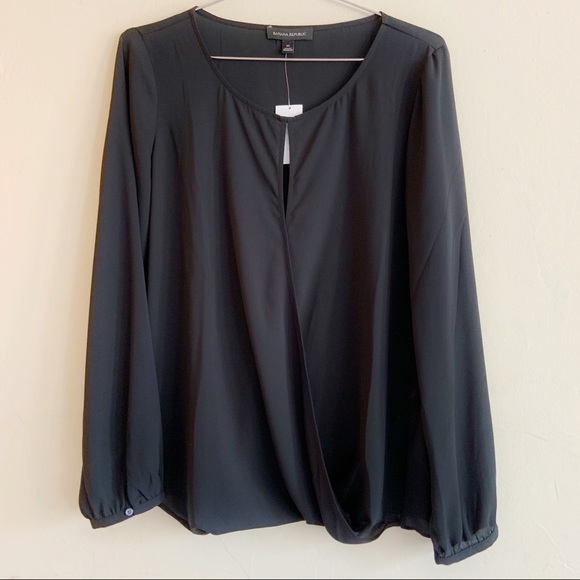 Banana Republic Tops - BANANA REPUBLIC• black blouse NWT MEDIUM